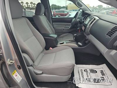 2015 Toyota Tacoma PreRunner Crew Cab Medium Bed - zdjęcie 8 z 23 - miniatura