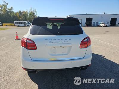 2013 Porsche Cayenne S Hybrid - zdjęcie 5 z 42 - miniatura