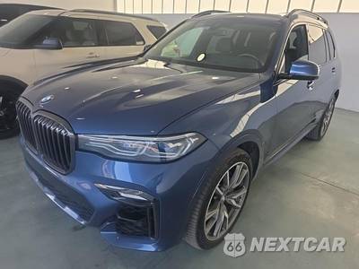 2020 BMW X7 Sports Activity Vehicle M50i