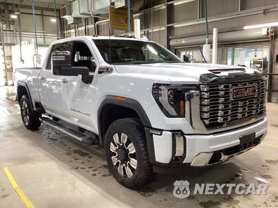 2026 GMC Sierra 2500HD Denali Crew Cab Medium Bed - zdjęcie 2 z 23 - miniatura