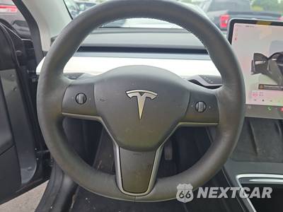2024 Tesla Model Y Long Range - zdjęcie 16 z 21 - miniatura