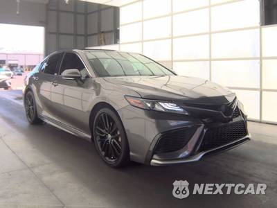 2021 Toyota Camry XSE - zdjęcie 3 z 36 - miniatura