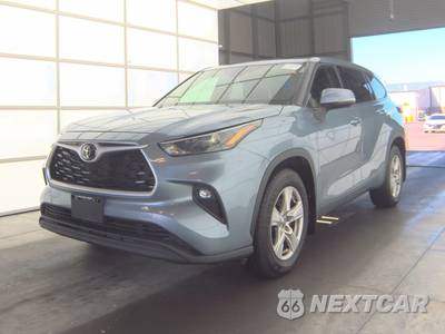 2022 Toyota Highlander LE - zdjęcie 1 z 38 - miniatura