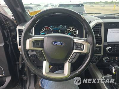 2020 Ford F-150 Lariat Crew Cab Short Bed - zdjęcie 10 z 37 - miniatura