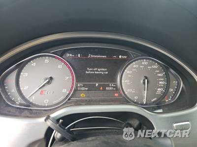 2016 Audi S8 - zdjęcie 12 z 29 - miniatura