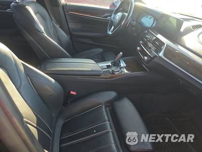 2018 BMW 5 Series Sedan 530i LUXURY LINE - zdjęcie 8 z 37 - miniatura