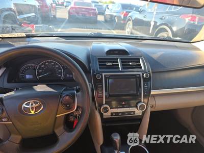 2012 Toyota Camry LE - zdjęcie 11 z 33 - miniatura