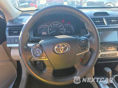 2012 Toyota Camry LE - zdjęcie 10 z 33 - miniatura