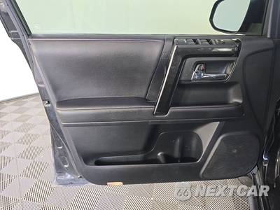 2021 Toyota 4Runner Venture - zdjęcie 9 z 27 - miniatura