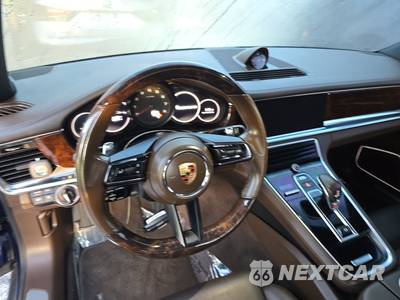 2022 Porsche Panamera - zdjęcie 17 z 29 - miniatura