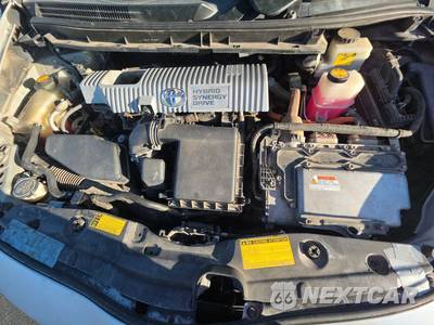 2010 Toyota Prius II - zdjęcie 16 z 39 - miniatura