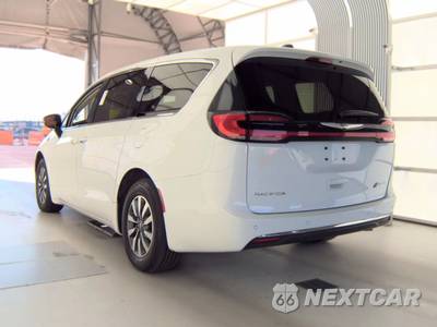 2024 Chrysler Pacifica Hybrid Select 121.6" WB - zdjęcie 8 z 35 - miniatura
