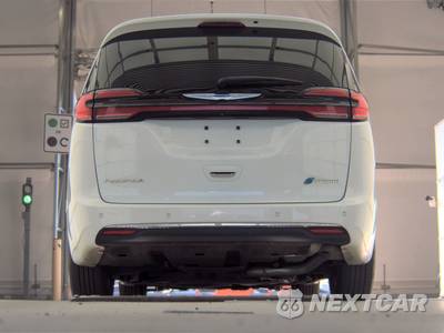 2024 Chrysler Pacifica Hybrid Select 121.6" WB - zdjęcie 7 z 35 - miniatura
