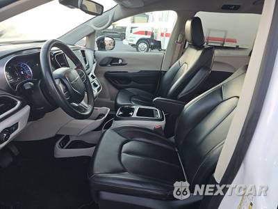 2024 Chrysler Pacifica Hybrid Select 121.6" WB - zdjęcie 13 z 35 - miniatura