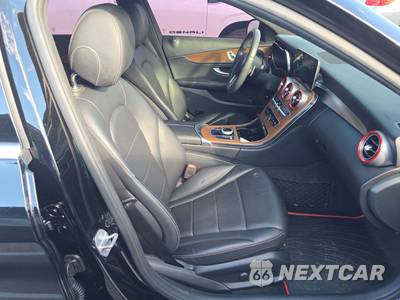 2019 Mercedes-Benz C 300 Sedan - zdjęcie 14 z 36 - miniatura