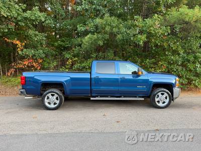 2016 Chevrolet Silverado 2500HD LT Crew Cab Long Bed 1LT - zdjęcie 6 z 23 - miniatura