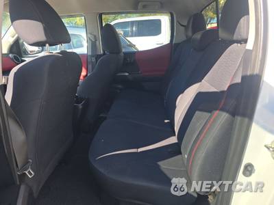 2016 Toyota Tacoma SR5 Crew Cab Medium Bed - zdjęcie 19 z 34 - miniatura