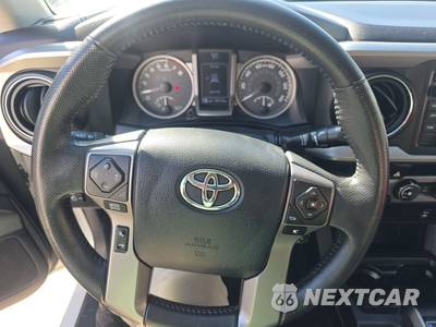 2016 Toyota Tacoma SR5 Crew Cab Medium Bed - zdjęcie 16 z 34 - miniatura