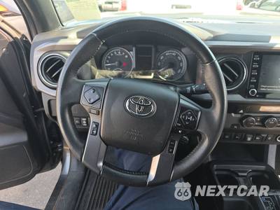 2022 Toyota Tacoma TRD Off-Road Crew Cab Medium Bed - zdjęcie 10 z 22 - miniatura