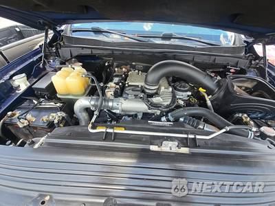 2017 Nissan TITAN XD PRO-4X Crew Cab Medium Bed - zdjęcie 22 z 47 - miniatura