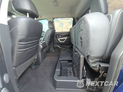 2017 Nissan TITAN XD PRO-4X Crew Cab Medium Bed - zdjęcie 19 z 47 - miniatura