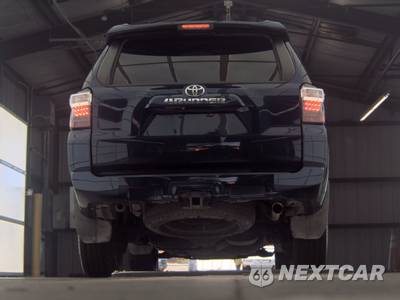 2014 Toyota 4Runner SR5 - zdjęcie 7 z 32 - miniatura