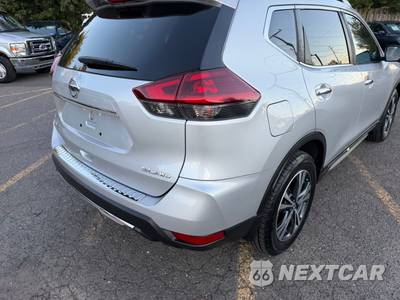 2018 Nissan Rogue SL - zdjęcie 34 z 39 - miniatura
