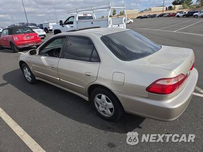 2000 Honda Accord Sedan EX w/Leather - zdjęcie 3 z 36 - miniatura