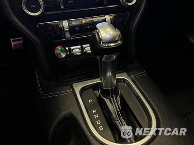 2019 Ford Mustang GT Premium Coupe - zdjęcie 32 z 50 - miniatura