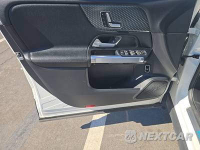 2024 Mercedes-Benz EQB 250+ - zdjęcie 9 z 20 - miniatura