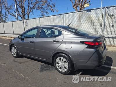 2025 Nissan Versa S - zdjęcie 6 z 21 - miniatura