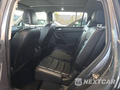 2018 Volkswagen Tiguan SEL Premium - zdjęcie 13 z 28 - miniatura