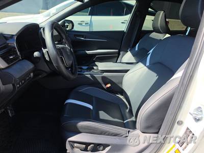 2025 Toyota Camry SE - zdjęcie 7 z 24 - miniatura