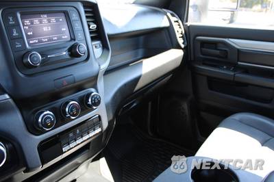 2024 Ram 2500 Tradesman Regular Cab Long Bed - zdjęcie 33 z 50 - miniatura