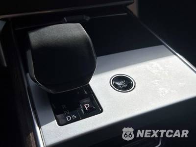2025 Land Rover Range Rover SE - zdjęcie 25 z 30 - miniatura