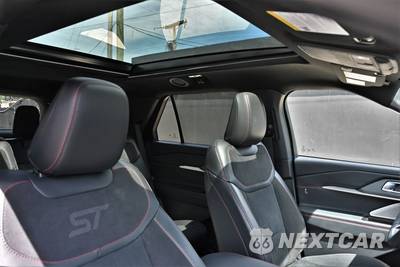 2026 Ford Explorer ST - zdjęcie 15 z 25 - miniatura