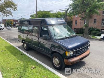 2003 Ford Super Duty E-350 Recreational Van 138.0" WB - zdjęcie 3 z 17 - miniatura
