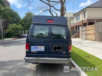 2003 Ford Super Duty E-350 Recreational Van 138.0" WB - zdjęcie 6 z 17 - miniatura