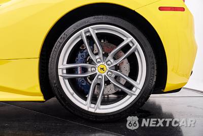 2017 Ferrari 488 GTB Coupe - zdjęcie 35 z 50 - miniatura