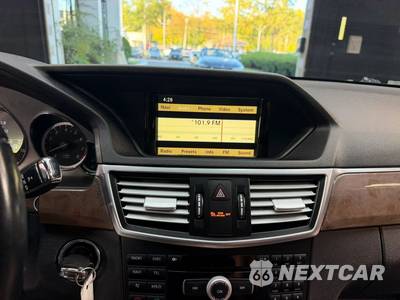 2011 Mercedes-Benz E 350 4MATIC Sedan - zdjęcie 21 z 42 - miniatura