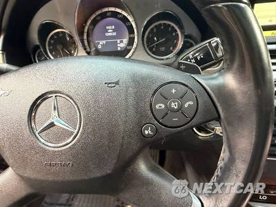 2011 Mercedes-Benz E 350 4MATIC Sedan - zdjęcie 18 z 42 - miniatura