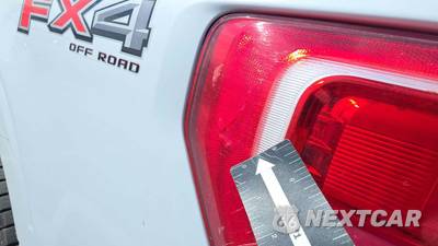 2022 Ford F-150 XLT Crew Cab Medium Bed - zdjęcie 19 z 47 - miniatura