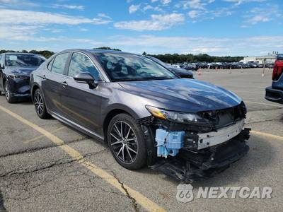 2024 Toyota Camry SE - zdjęcie 3 z 18 - miniatura