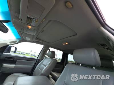 2008 Toyota Sequoia SR5 - zdjęcie 20 z 24 - miniatura