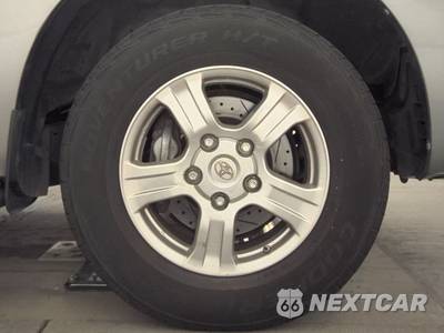 2008 Toyota Sequoia SR5 - zdjęcie 10 z 24 - miniatura