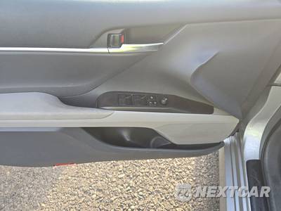 2023 Toyota Camry LE - zdjęcie 9 z 28 - miniatura