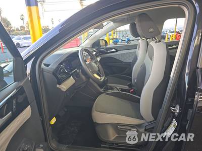 2023 Volkswagen Taos S - zdjęcie 7 z 31 - miniatura