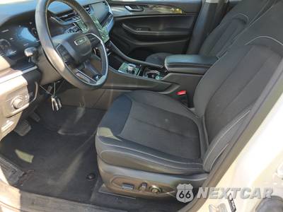 2023 Jeep Grand Cherokee Laredo - zdjęcie 7 z 29 - miniatura