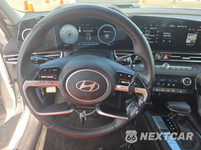 2025 Hyundai Elantra Limited - zdjęcie 10 z 23 - miniatura