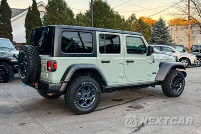 2023 Jeep Wrangler 4xe 4 Door Willys - zdjęcie 3 z 38 - miniatura